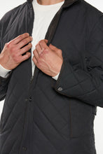 Load image into Gallery viewer, Men&#39;s Dobby Diamond Quilted Car Coat
